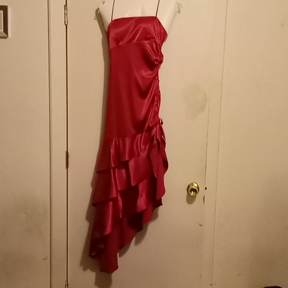 Prom dress - Picture 1 of 1